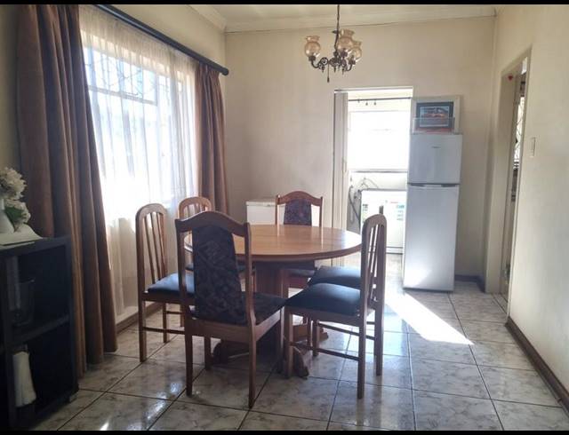 4 BEDROOM HOUSE FOR SALE IN FLORENTIA